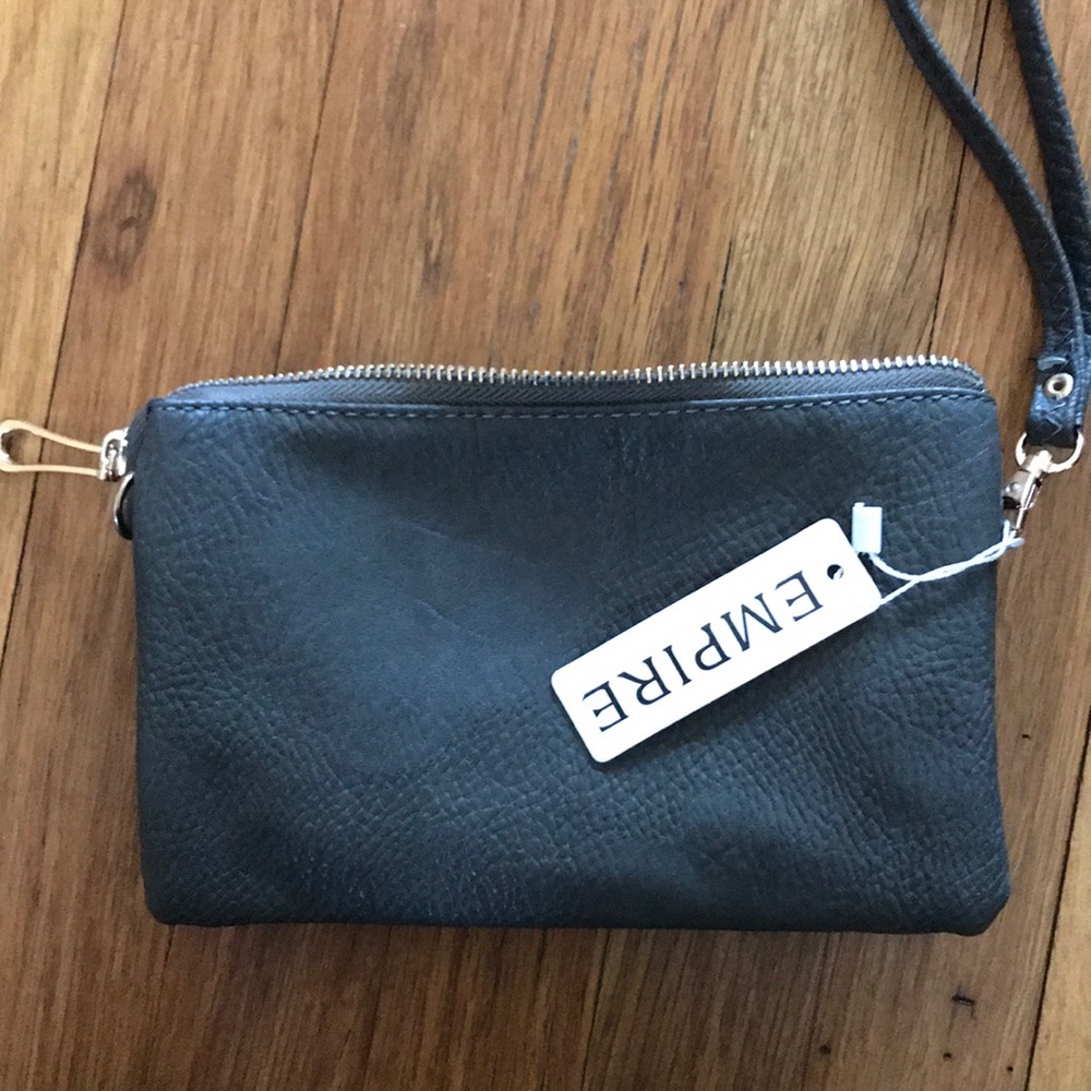 Empire clutch